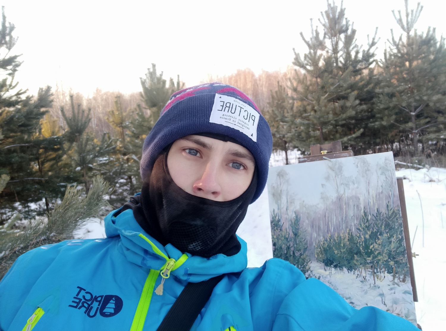 Пейзаж зимний в лесу, молодые ели. Горный щит, Курганово